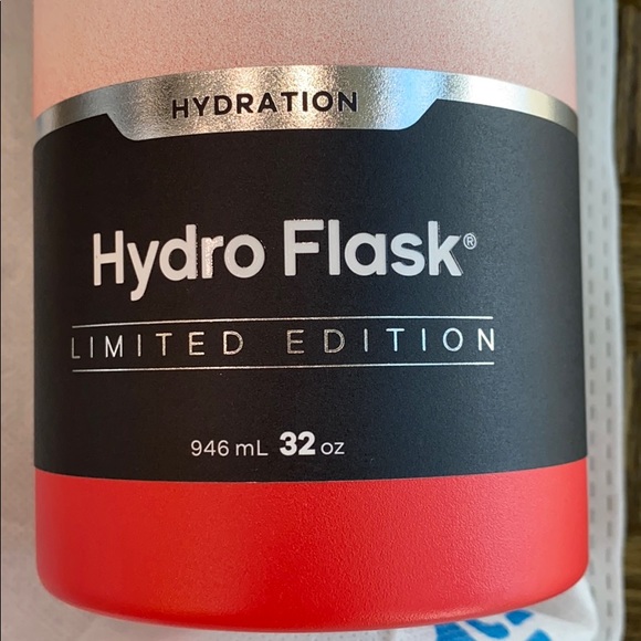 Rainbow Shave ice Hydro flask coconut rainbow - Picture 5 of 8